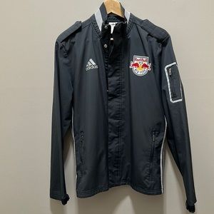 Adidas New York Red Bulls Coaches Jacket, grey, size (M)edium